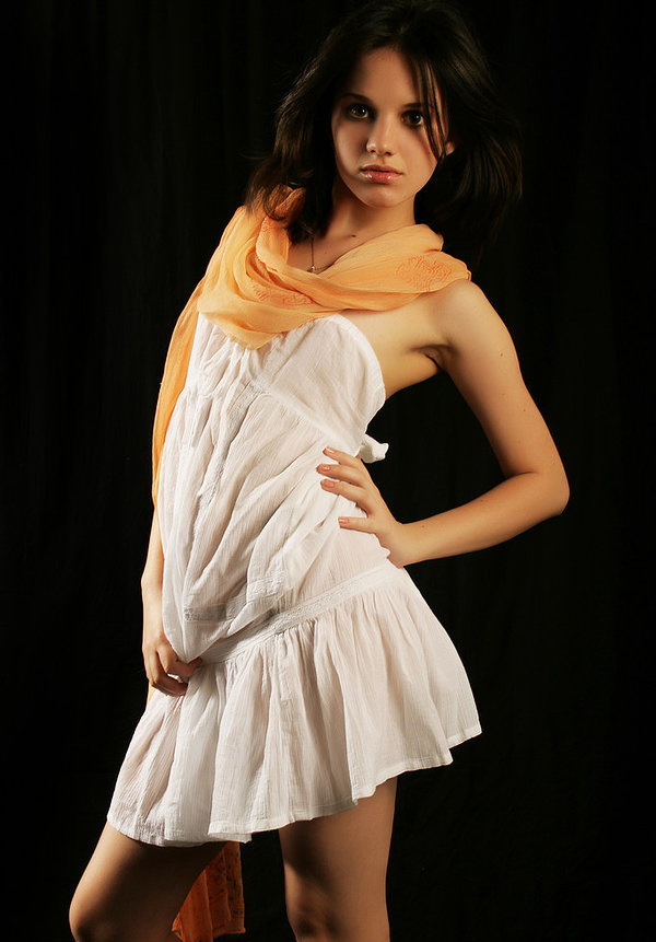 Аня, 18 лет, 2 размер груди